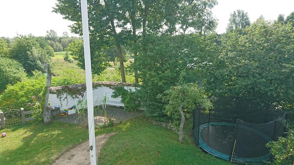 Hotel Lillan Torna Hallestad Esterno foto